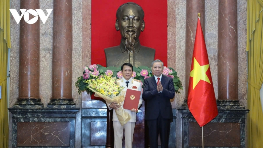 High-ranking police and military officers promoted to General rank